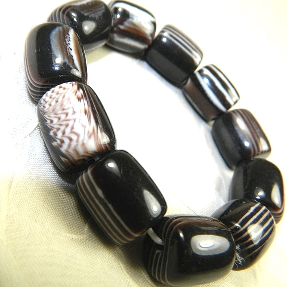 Estate Banded Black Agate Gemstone Bracelet Old Money Statement Luxury Vintage